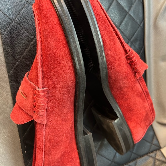 Steve Madden Vibrant Red Suede Loafers - Picture 8 of 9